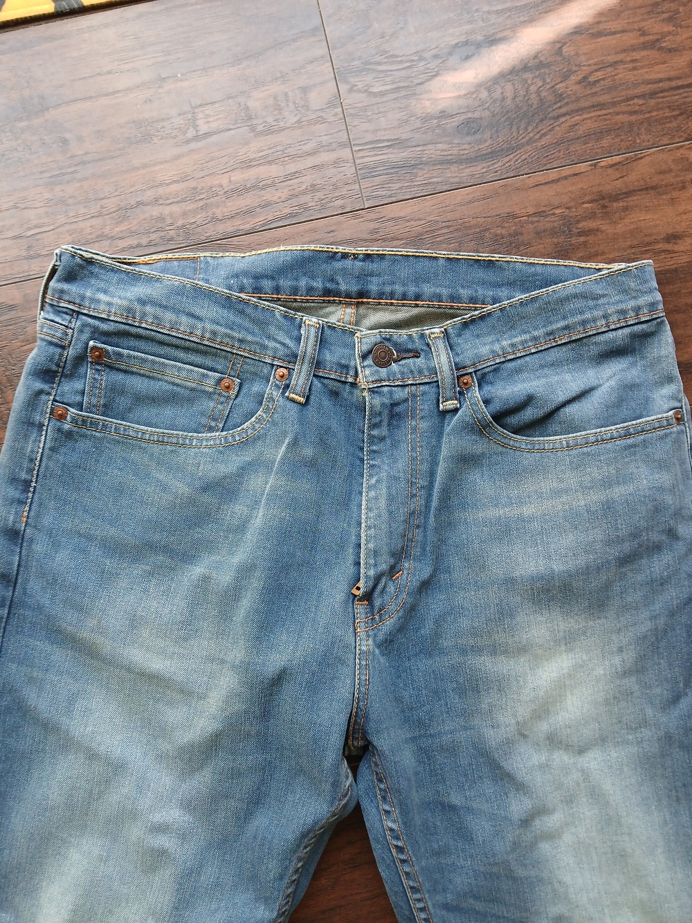 Levi's Light Blue Straight Leg Men's Jeans Style 505, 34x32 - Picture 2 of 6